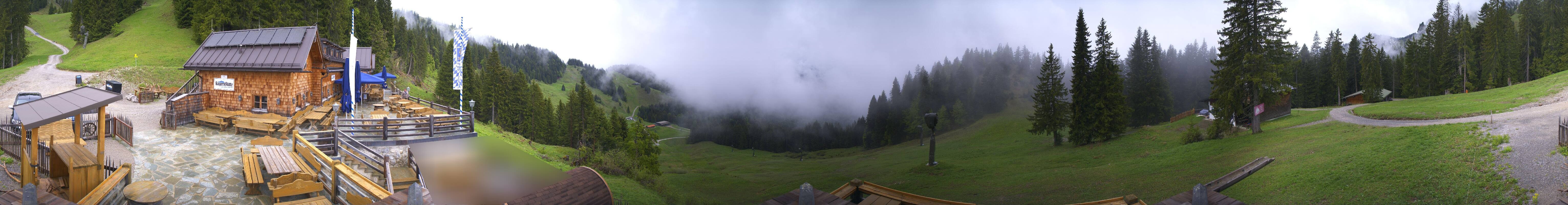 Archiv Foto Webcam Lenggries: BayernHütte am Brauneck