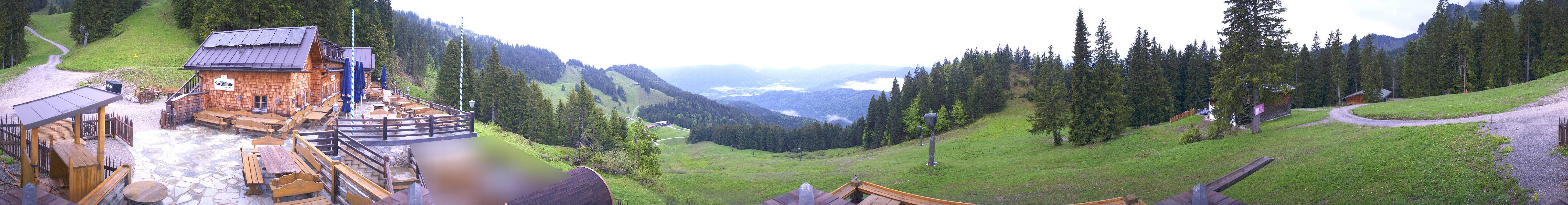 Archiv Foto Webcam Lenggries: BayernHütte am Brauneck