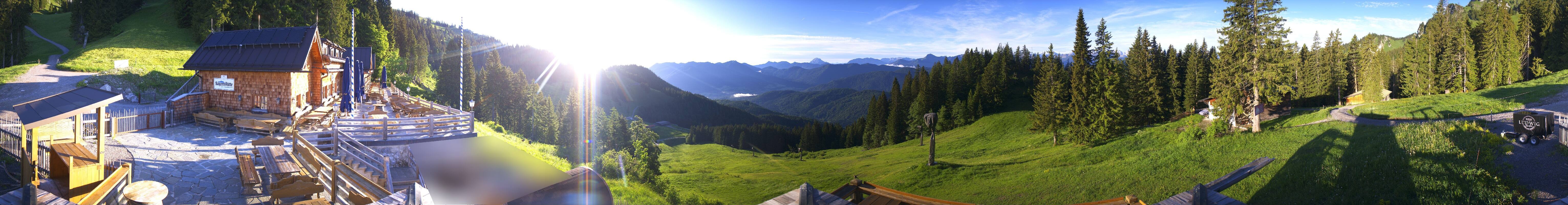 Archiv Foto Webcam Lenggries: BayernHütte am Brauneck