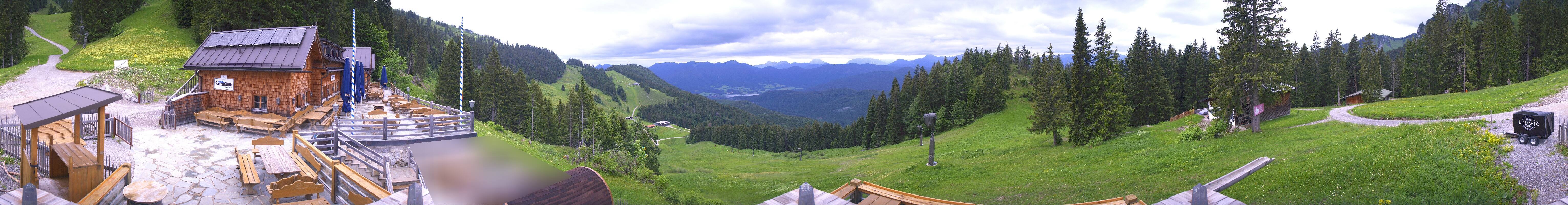 Archiv Foto Webcam Lenggries: BayernHütte am Brauneck