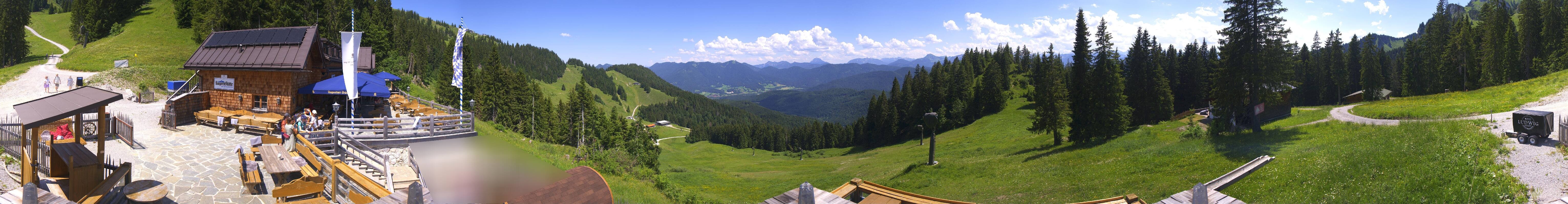 Archiv Foto Webcam Lenggries: BayernHütte am Brauneck