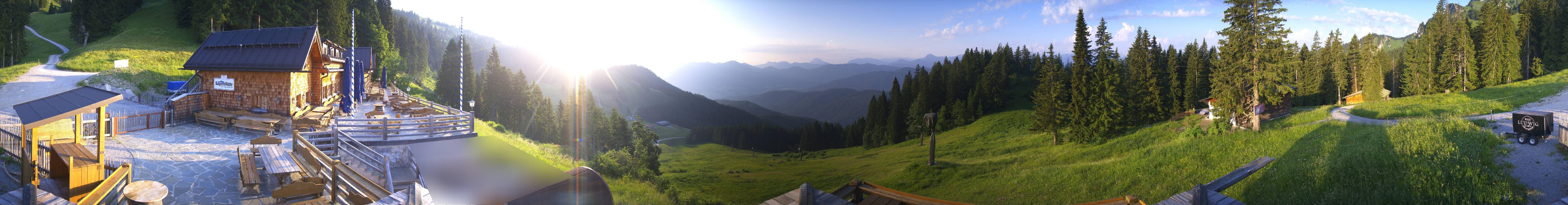 Archiv Foto Webcam Lenggries: BayernHütte am Brauneck