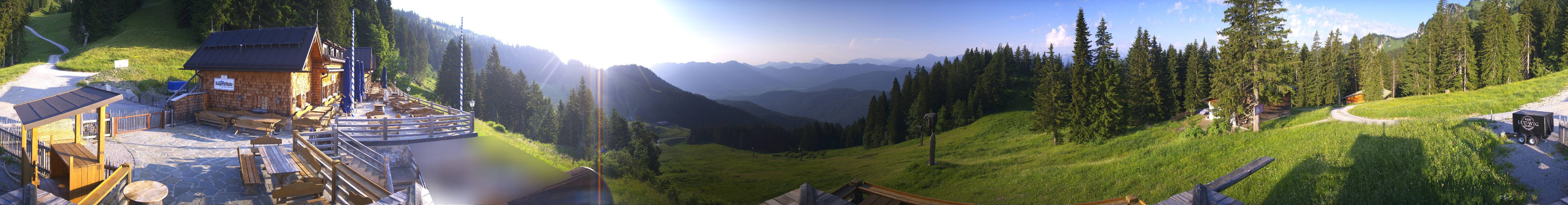 Archiv Foto Webcam Lenggries: BayernHütte am Brauneck