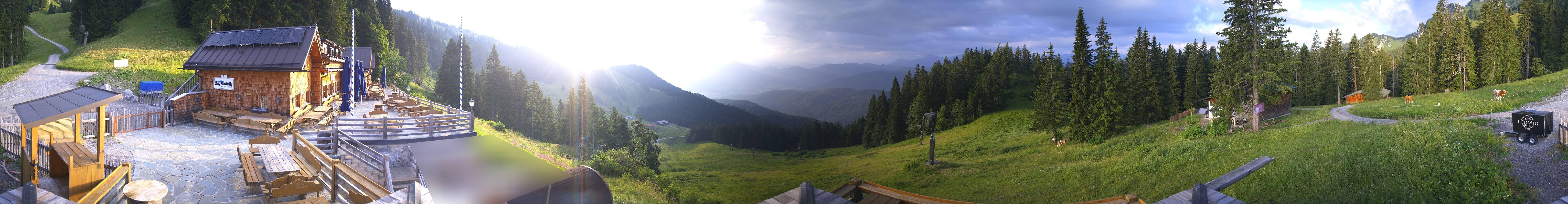 Archiv Foto Webcam Lenggries: BayernHütte am Brauneck