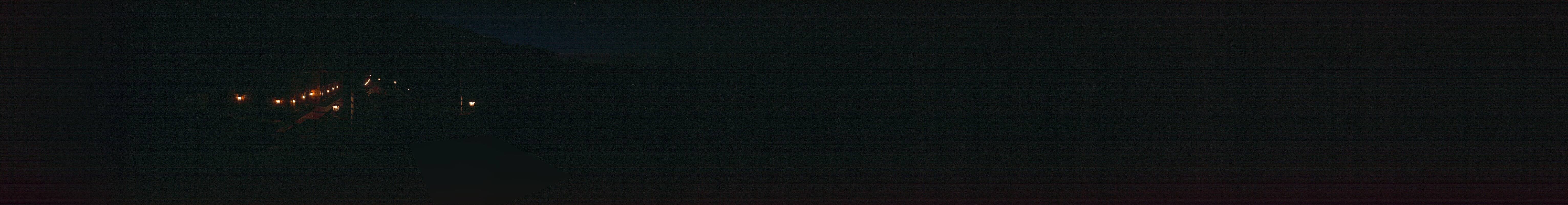 Archived image Webcam Lenggries-Brauneck: Bayern Hütte
