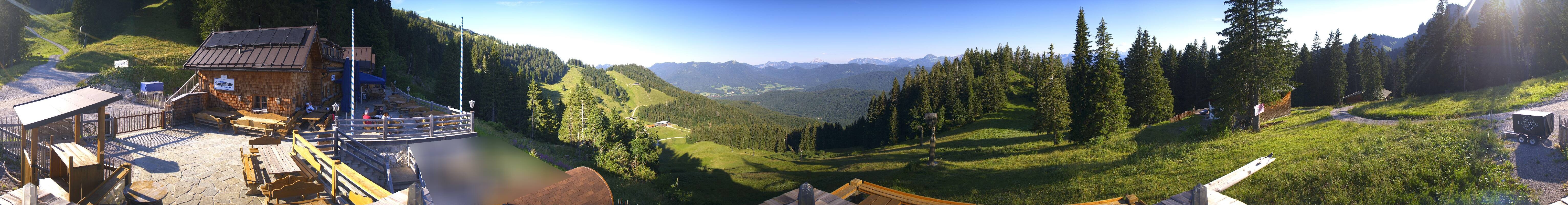 Archiv Foto Webcam Lenggries: BayernHütte am Brauneck