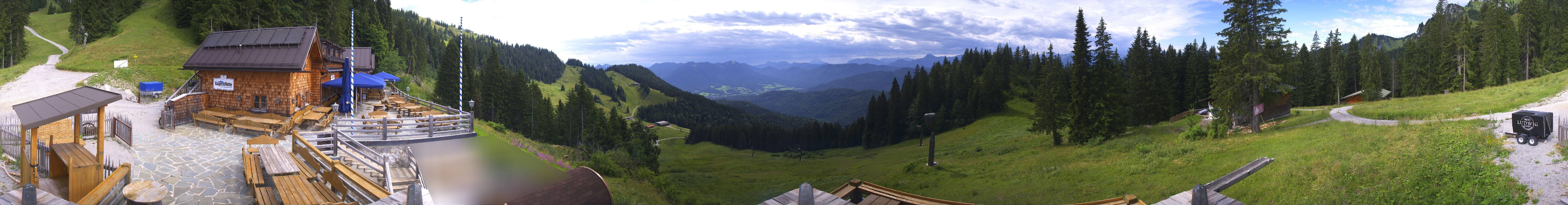 Archiv Foto Webcam Lenggries: BayernHütte am Brauneck