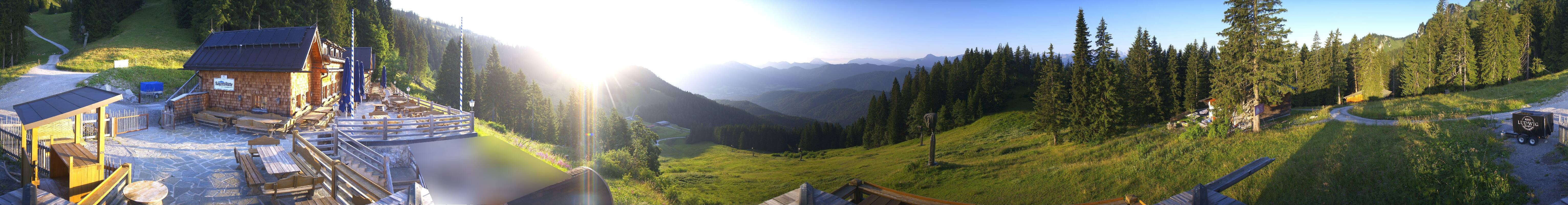 Archiv Foto Webcam Lenggries: BayernHütte am Brauneck