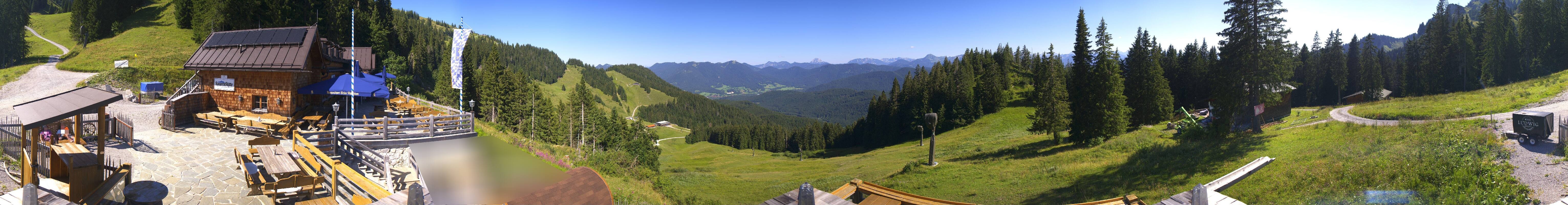 Archiv Foto Webcam Lenggries: BayernHütte am Brauneck