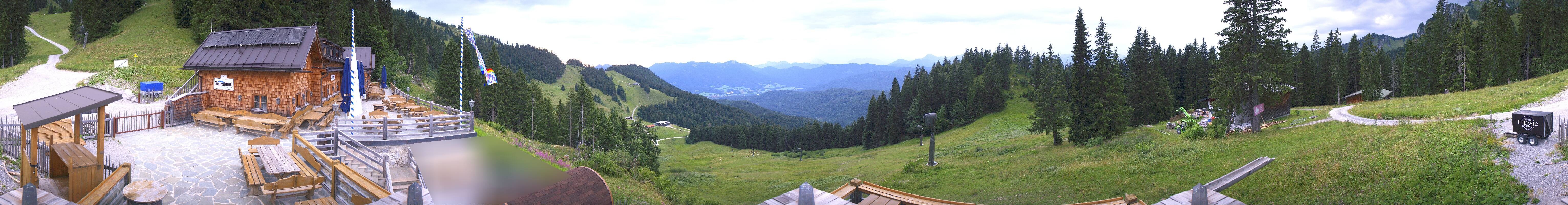 Archiv Foto Webcam Lenggries: BayernHütte am Brauneck