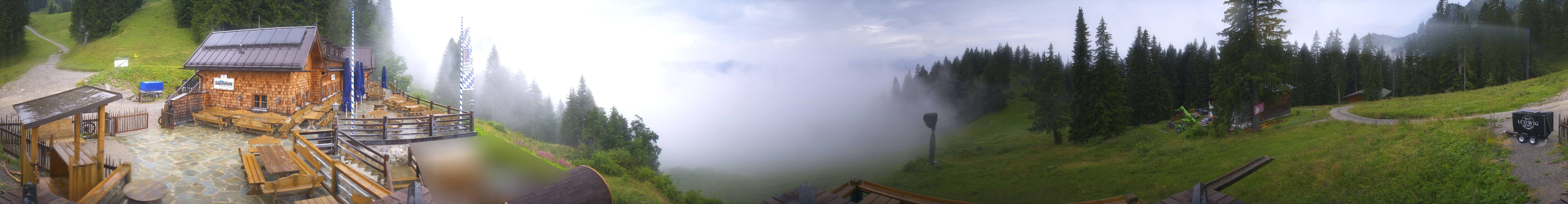 Archiv Foto Webcam Lenggries: BayernHütte am Brauneck