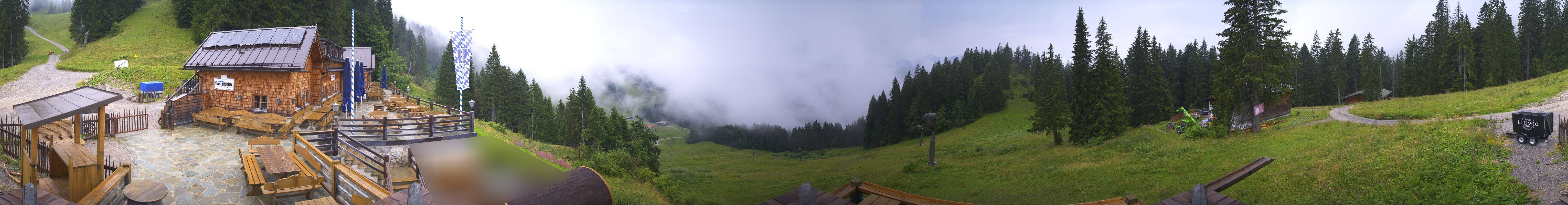 Archiv Foto Webcam Lenggries: BayernHütte am Brauneck