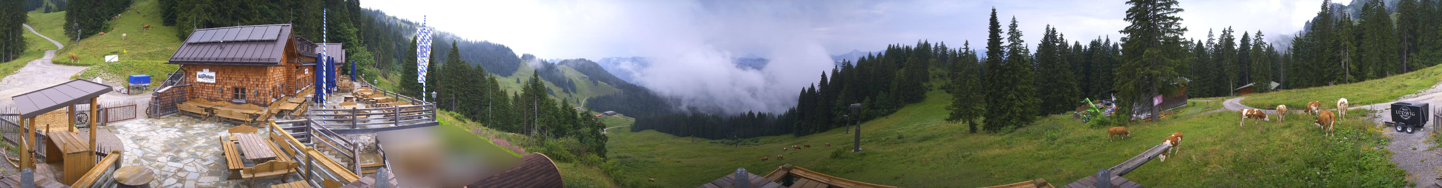 Archiv Foto Webcam Lenggries: BayernHütte am Brauneck