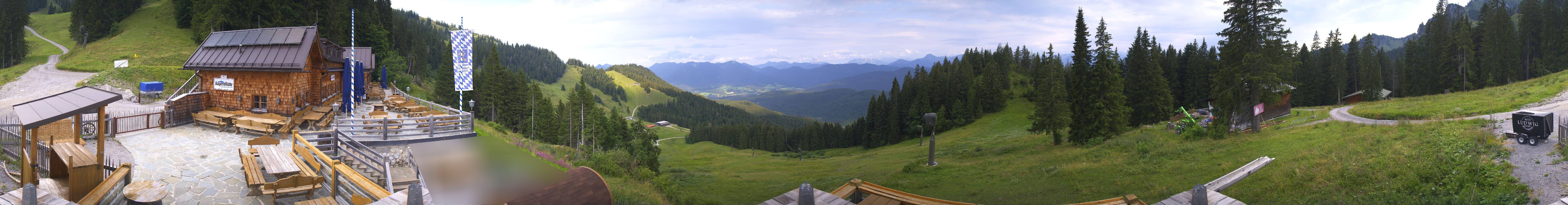 Archiv Foto Webcam Lenggries: BayernHütte am Brauneck
