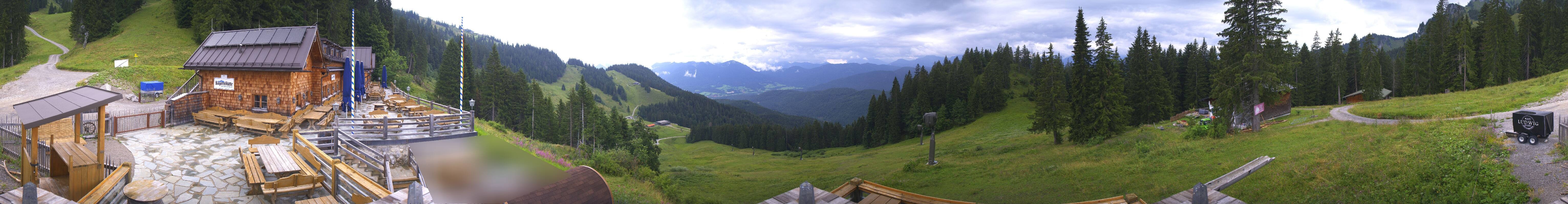 Archiv Foto Webcam Lenggries: BayernHütte am Brauneck