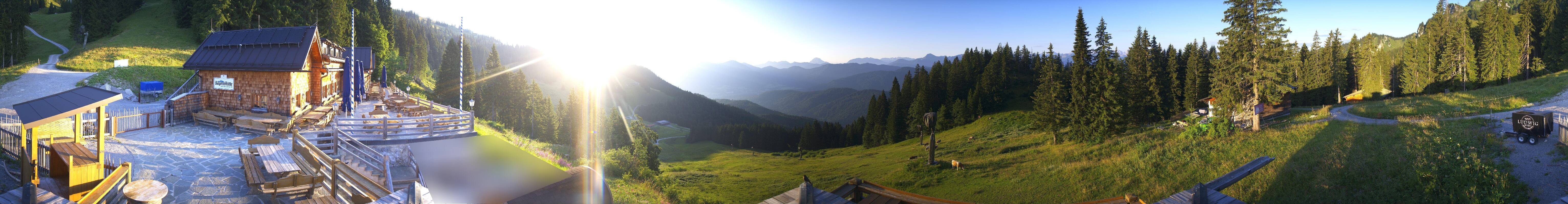 Archiv Foto Webcam Lenggries: BayernHütte am Brauneck
