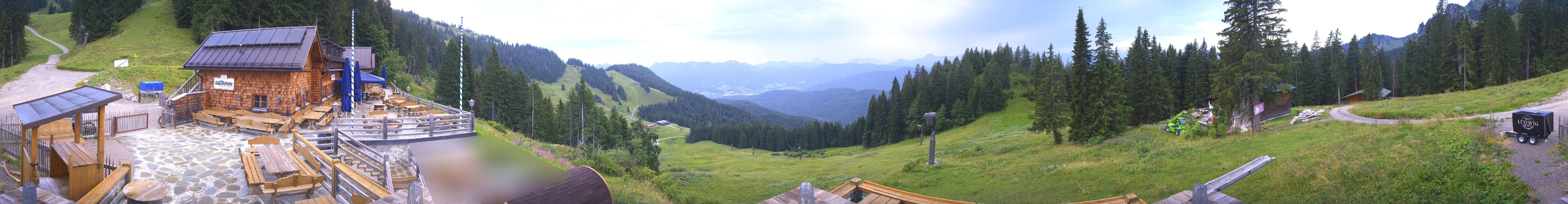 Archiv Foto Webcam Lenggries: BayernHütte am Brauneck