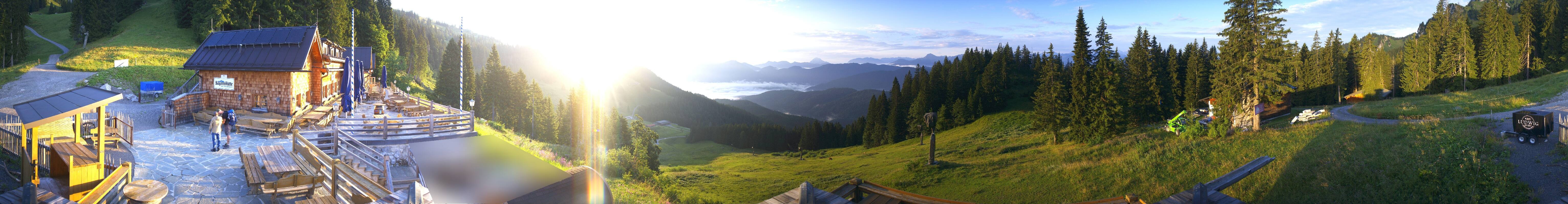 Archiv Foto Webcam Lenggries: BayernHütte am Brauneck