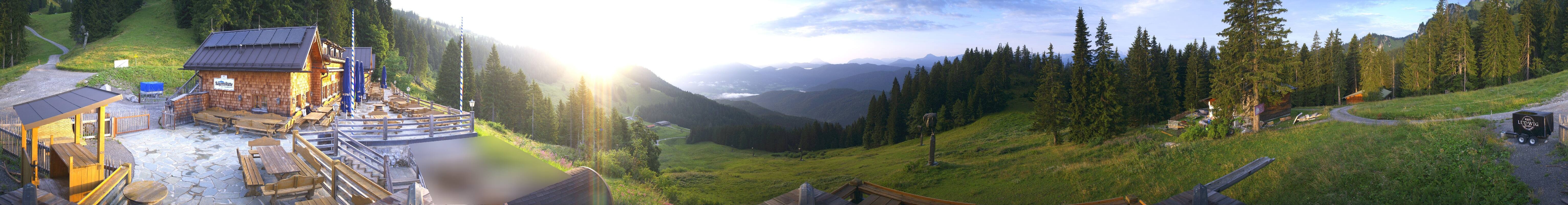 Archiv Foto Webcam Lenggries: BayernHütte am Brauneck