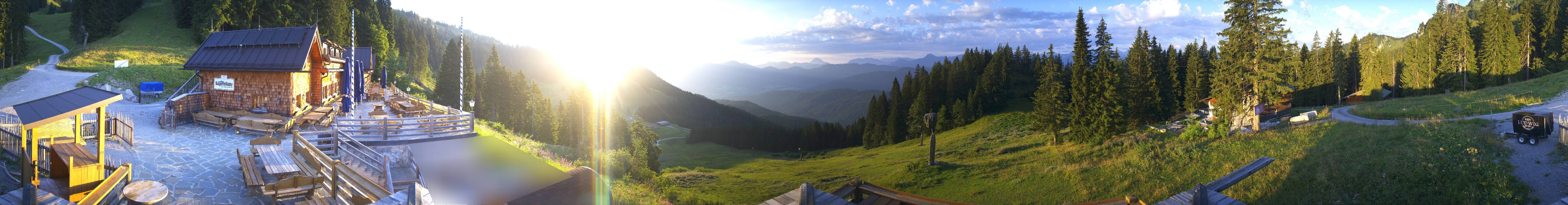 Archiv Foto Webcam Lenggries: BayernHütte am Brauneck