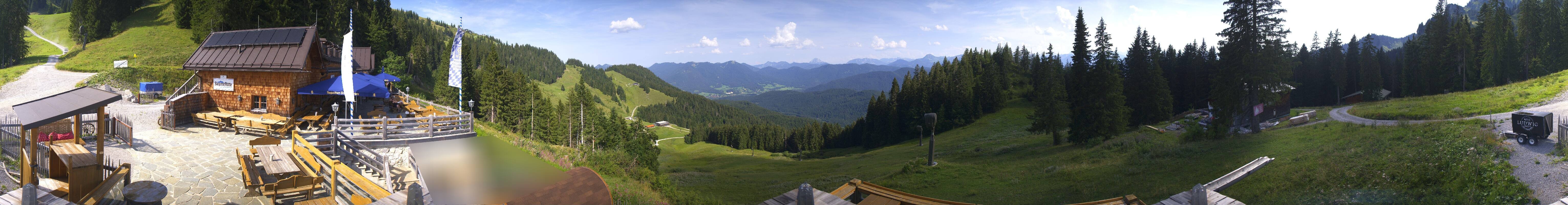 Archiv Foto Webcam Lenggries: BayernHütte am Brauneck