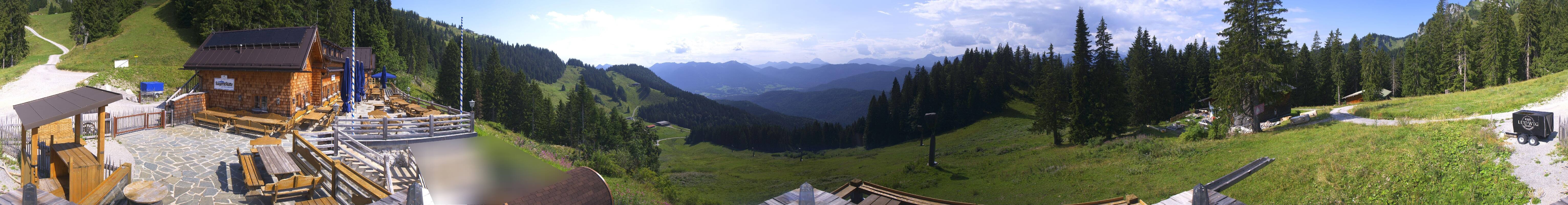 Archiv Foto Webcam Lenggries: BayernHütte am Brauneck