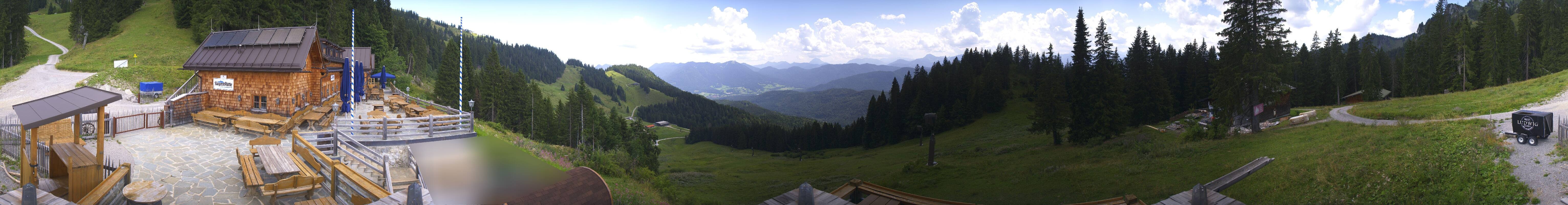 Archiv Foto Webcam Lenggries: BayernHütte am Brauneck