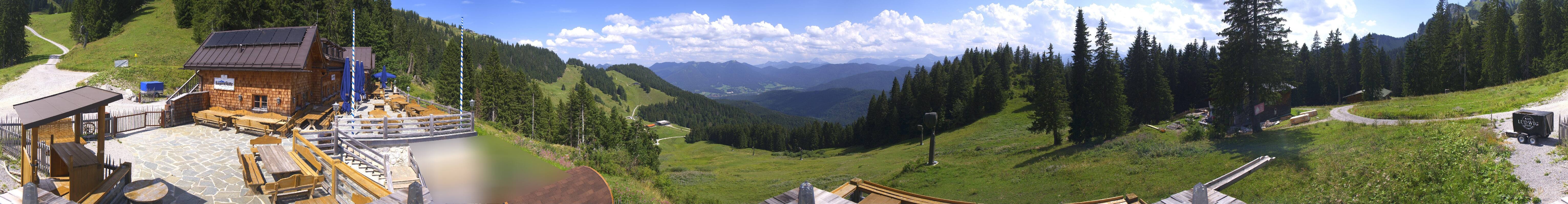 Archiv Foto Webcam Lenggries: BayernHütte am Brauneck
