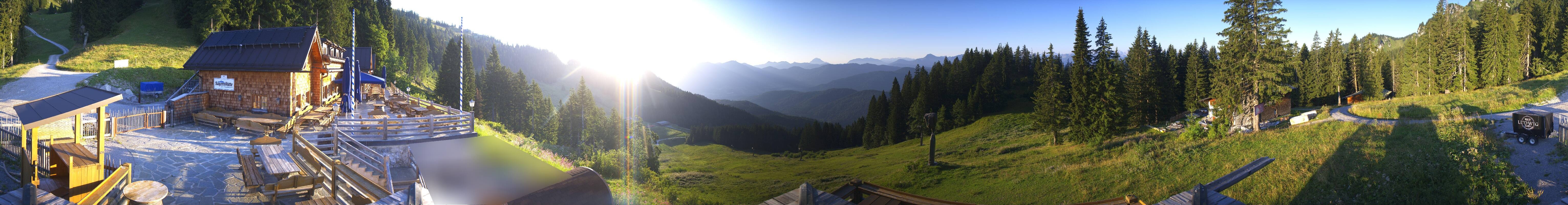 Archiv Foto Webcam Lenggries: BayernHütte am Brauneck
