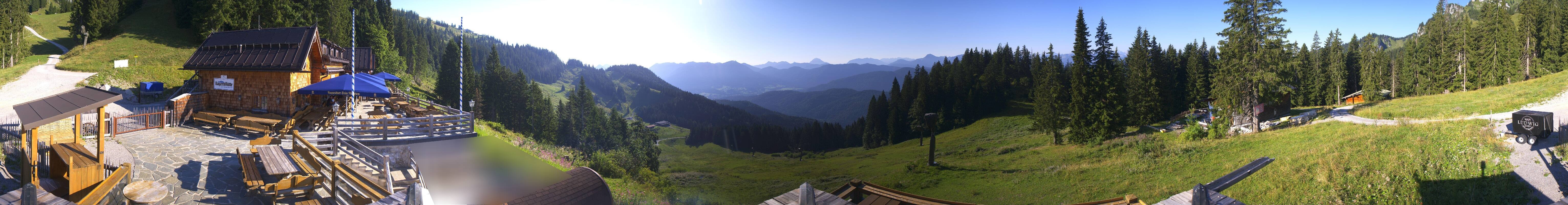 Archiv Foto Webcam Lenggries: BayernHütte am Brauneck