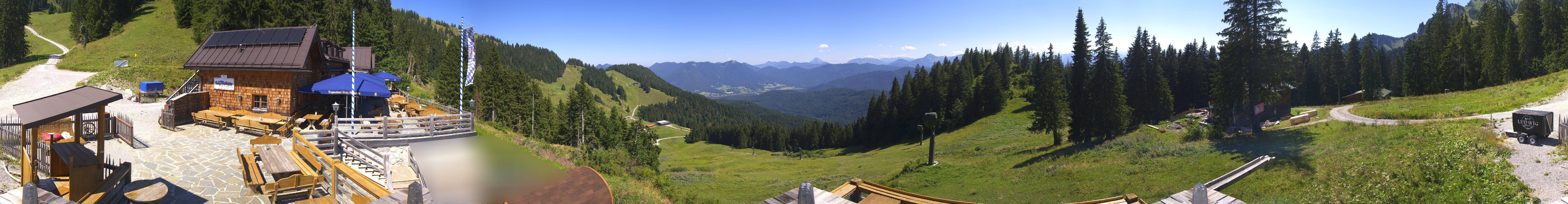 Archiv Foto Webcam Lenggries: BayernHütte am Brauneck