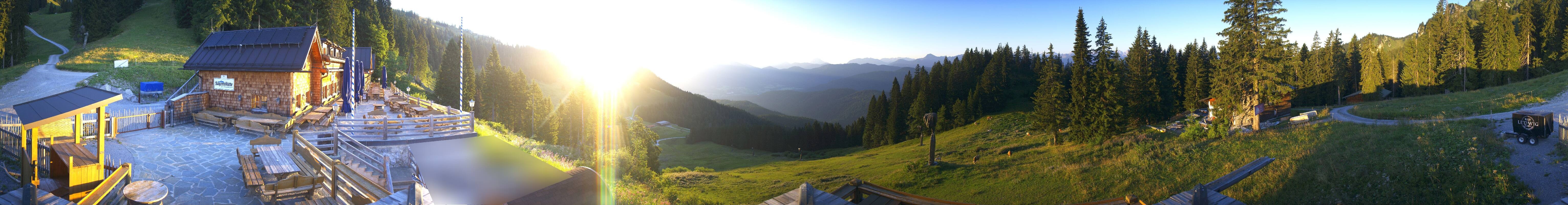 Archiv Foto Webcam Lenggries: BayernHütte am Brauneck