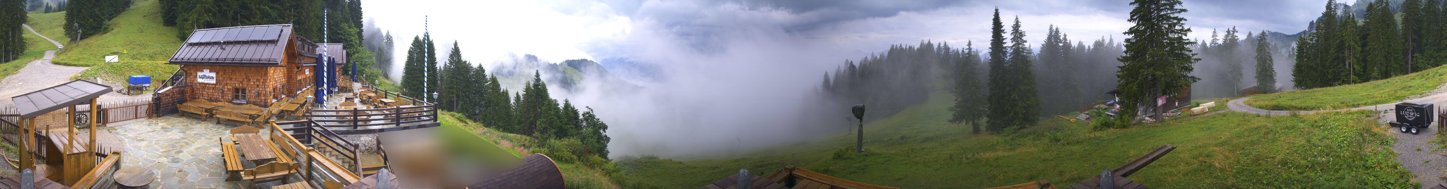 Archiv Foto Webcam Lenggries: BayernHütte am Brauneck