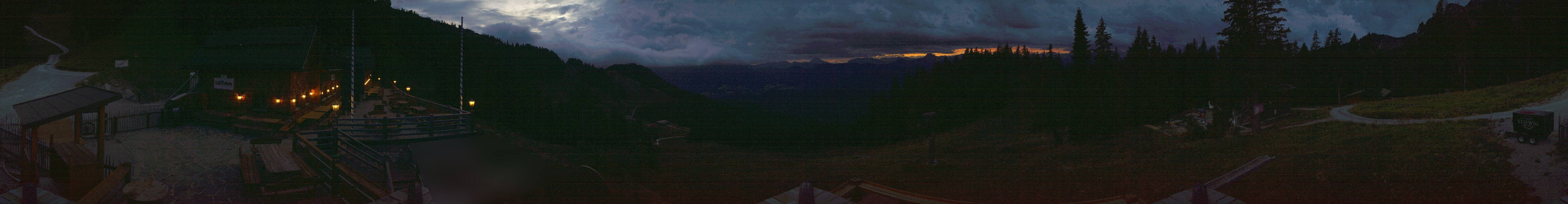Archiv Foto Webcam Lenggries: BayernHütte am Brauneck