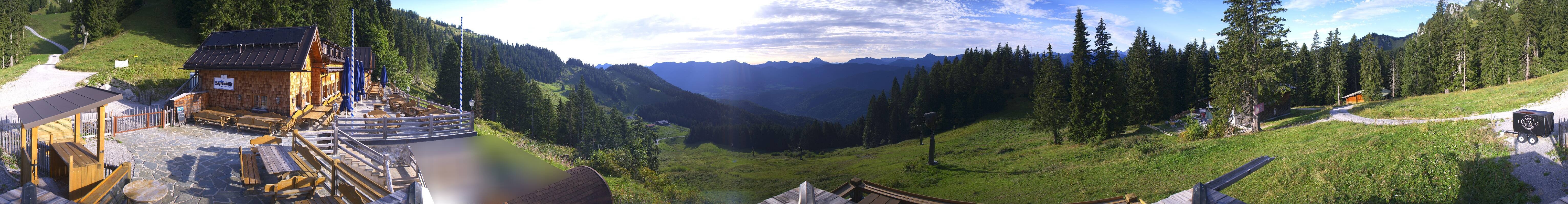 Archiv Foto Webcam Lenggries: BayernHütte am Brauneck