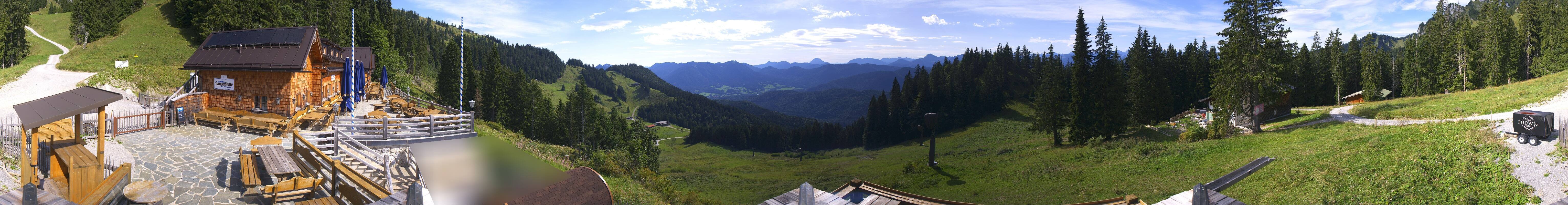 Archiv Foto Webcam Lenggries: BayernHütte am Brauneck