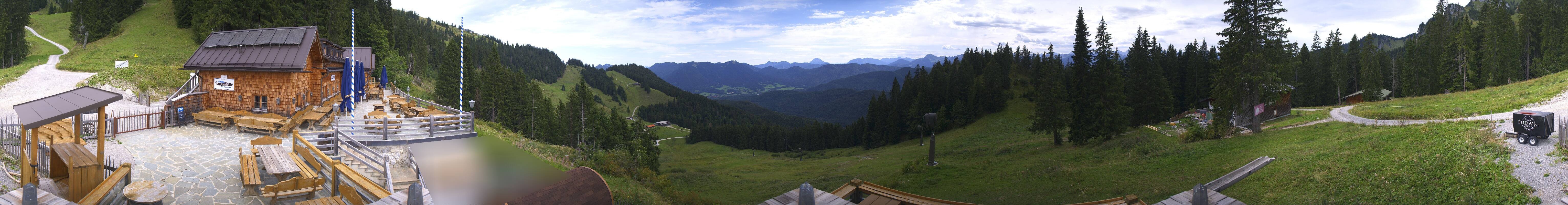 Archiv Foto Webcam Lenggries: BayernHütte am Brauneck