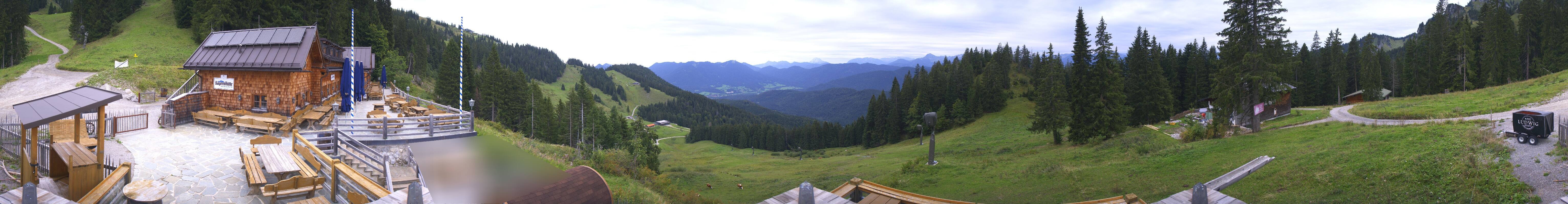 Archiv Foto Webcam Lenggries: BayernHütte am Brauneck