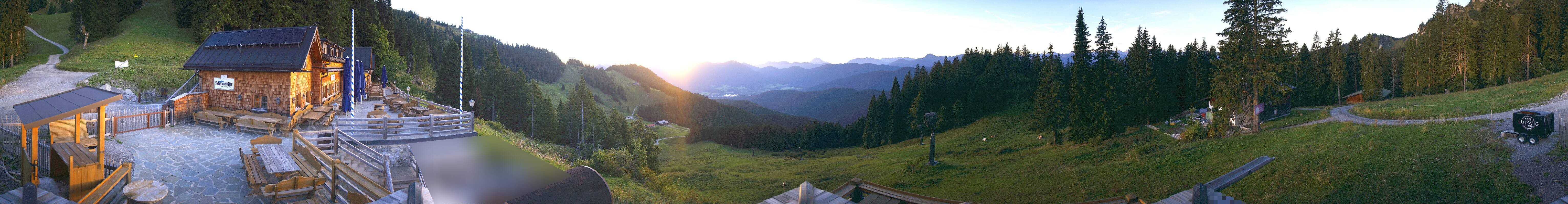 Archiv Foto Webcam Lenggries: BayernHütte am Brauneck