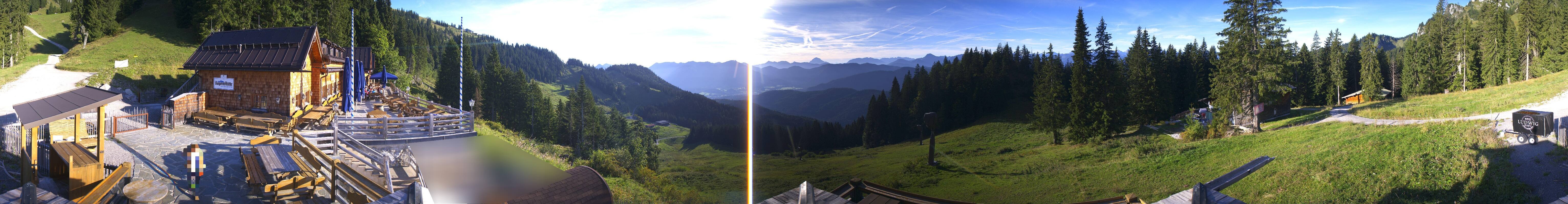 Archiv Foto Webcam Lenggries: BayernHütte am Brauneck