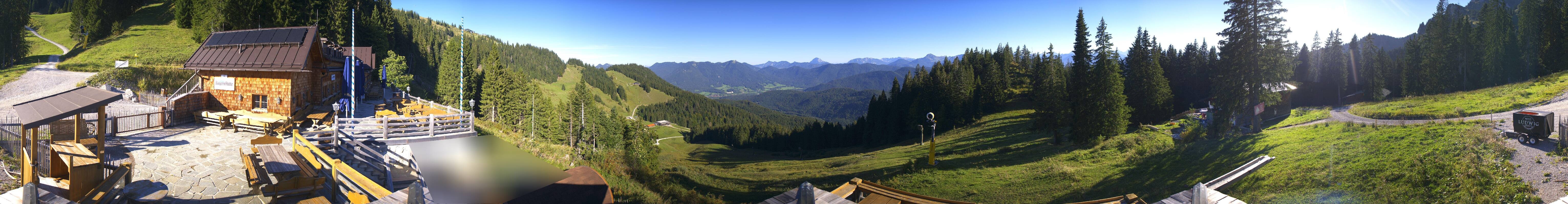 Archiv Foto Webcam Lenggries: BayernHütte am Brauneck