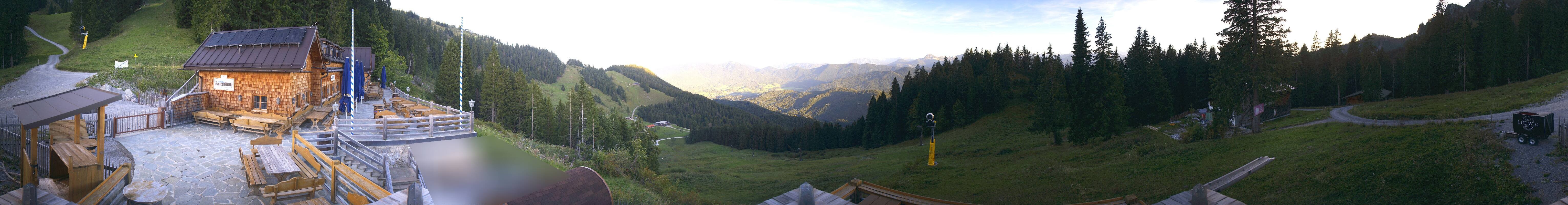 Archiv Foto Webcam Lenggries: BayernHütte am Brauneck
