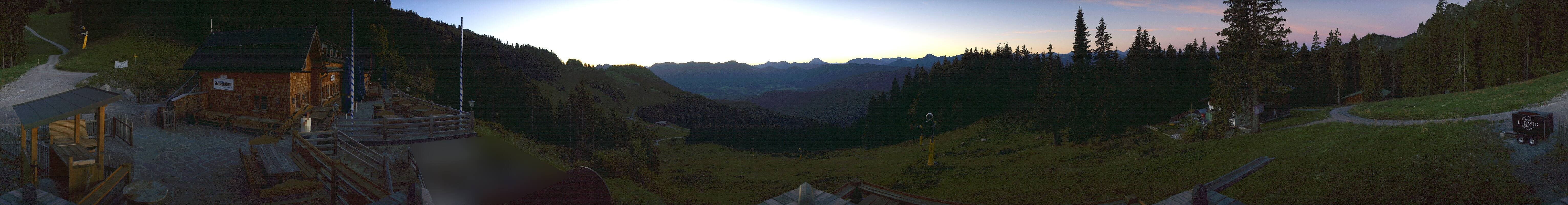 Archiv Foto Webcam Lenggries: BayernHütte am Brauneck