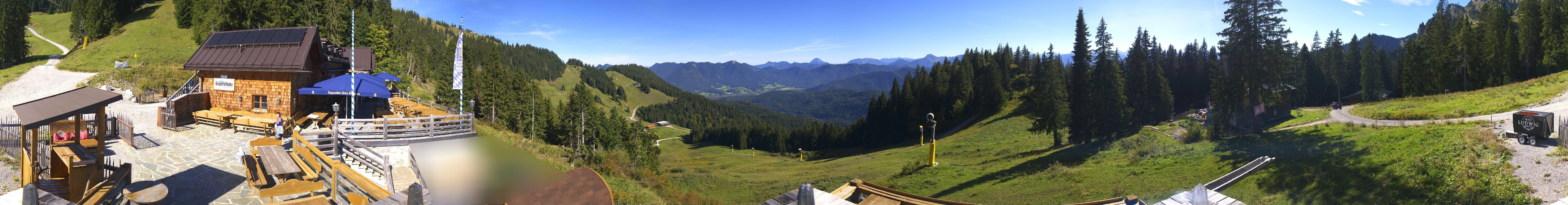 Archiv Foto Webcam Lenggries: BayernHütte am Brauneck