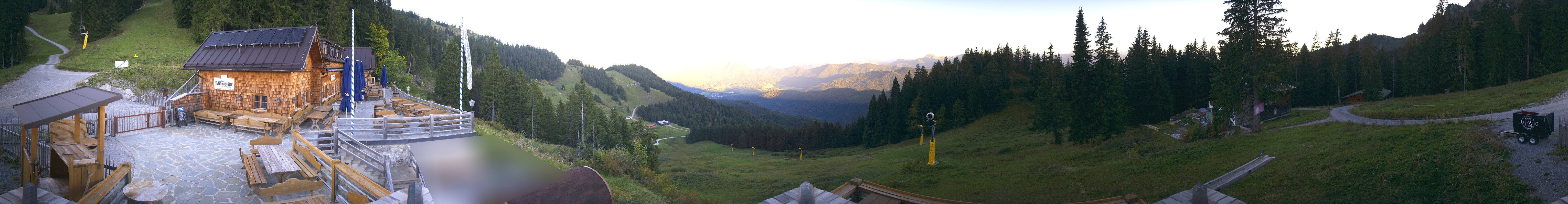 Archiv Foto Webcam Lenggries: BayernHütte am Brauneck