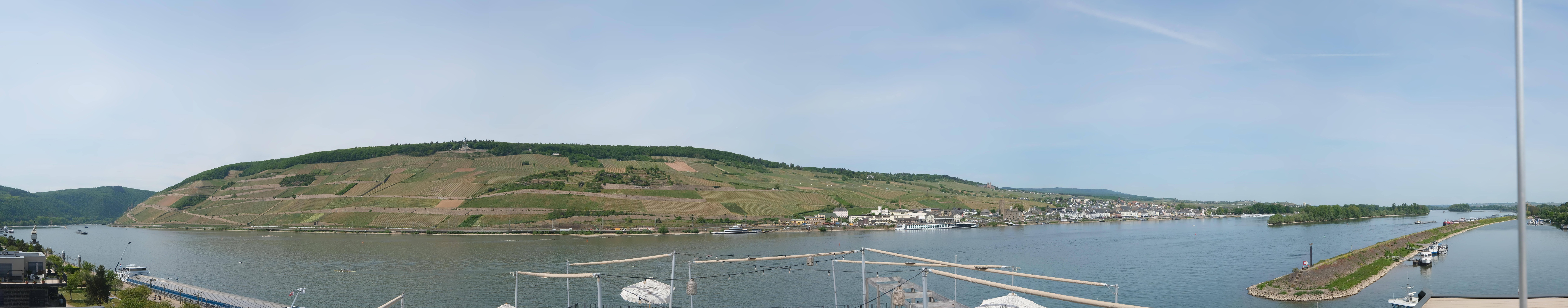 Archived image Webcam Bingen - Hotel Papa Rhein
