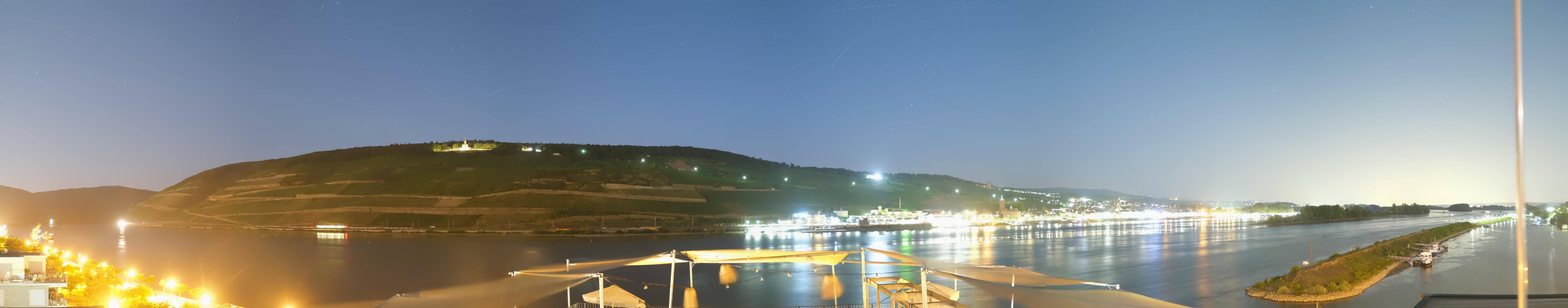Archived image Webcam Bingen - Hotel Papa Rhein