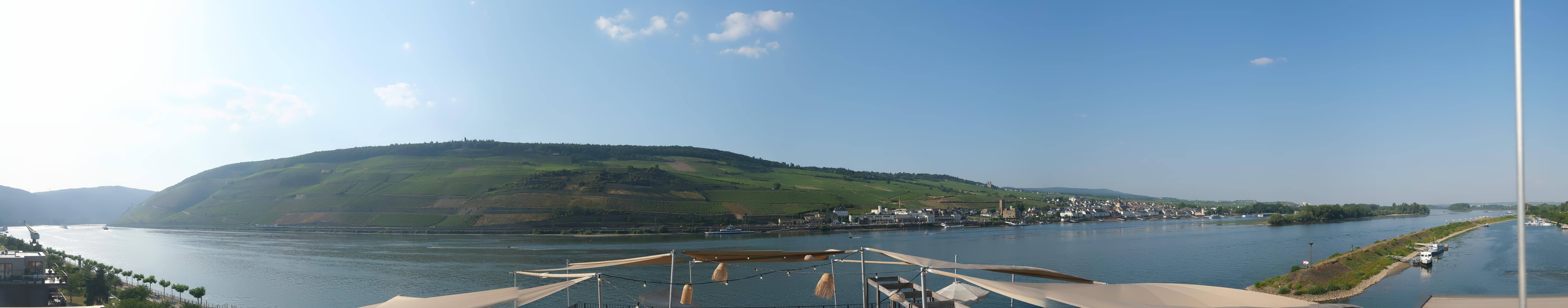 Archived image Webcam Bingen - Hotel Papa Rhein