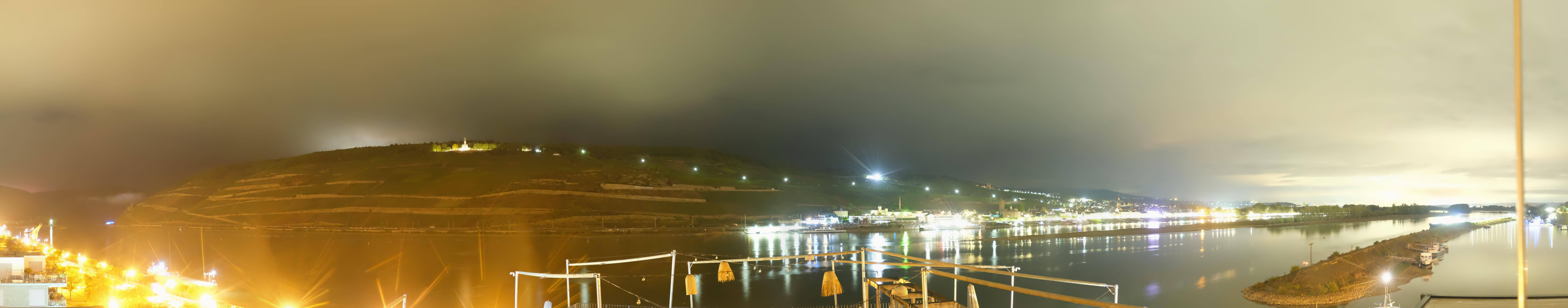 Archived image Webcam Bingen - Hotel Papa Rhein