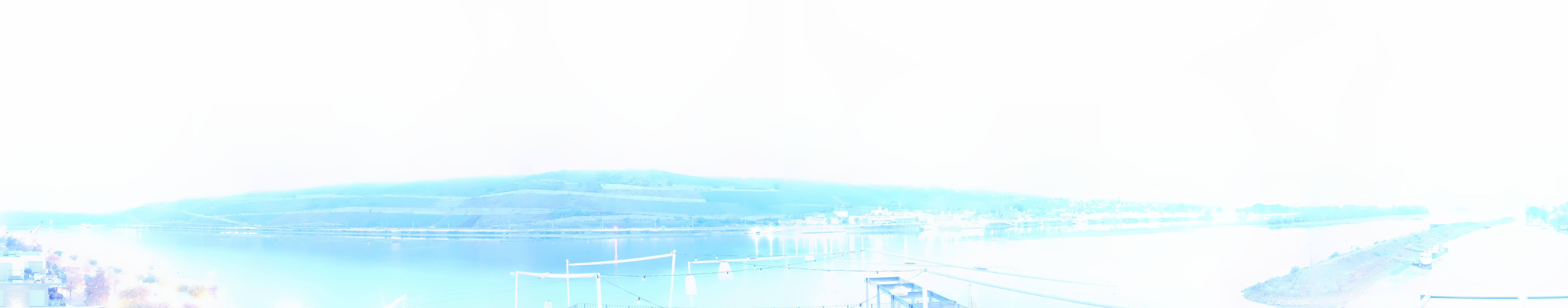 Archived image Webcam Bingen - Hotel Papa Rhein